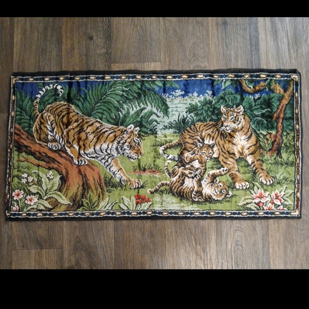 Vintage 70's Tiger Family Tapestry Wall Hanging.